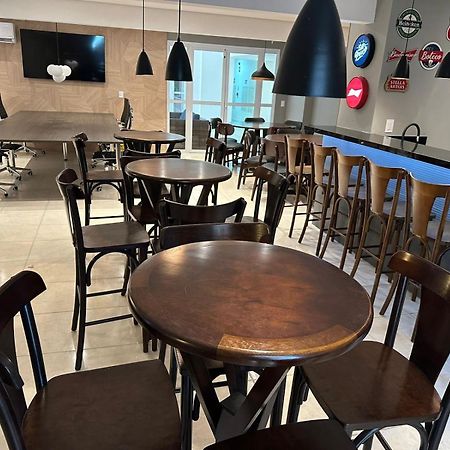 Condominio Club, Vista Para O Mar, Churrasqueira Гуаружа Экстерьер фото